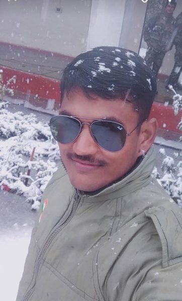 सेना के जवान विपिन शर्मा का झाँसी में आकस्मिक निधन, कल पैतृक गांव पिरसुआ पहुंचेगा पार्थिव शरीर