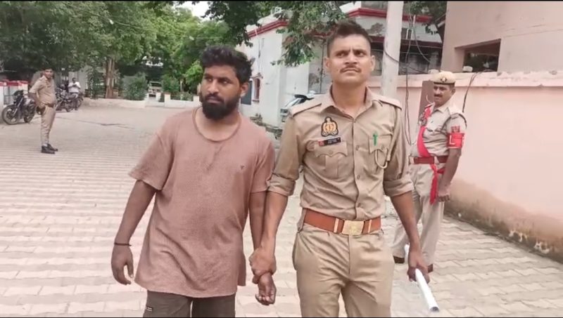 25 लाख रुपये की टप्पेबाजी का पर्दाफाश: दिल्ली का शातिर बदमाश मथुरा पुलिस के हत्थे चढ़ा, पूरी रकम व बाइक बरामद